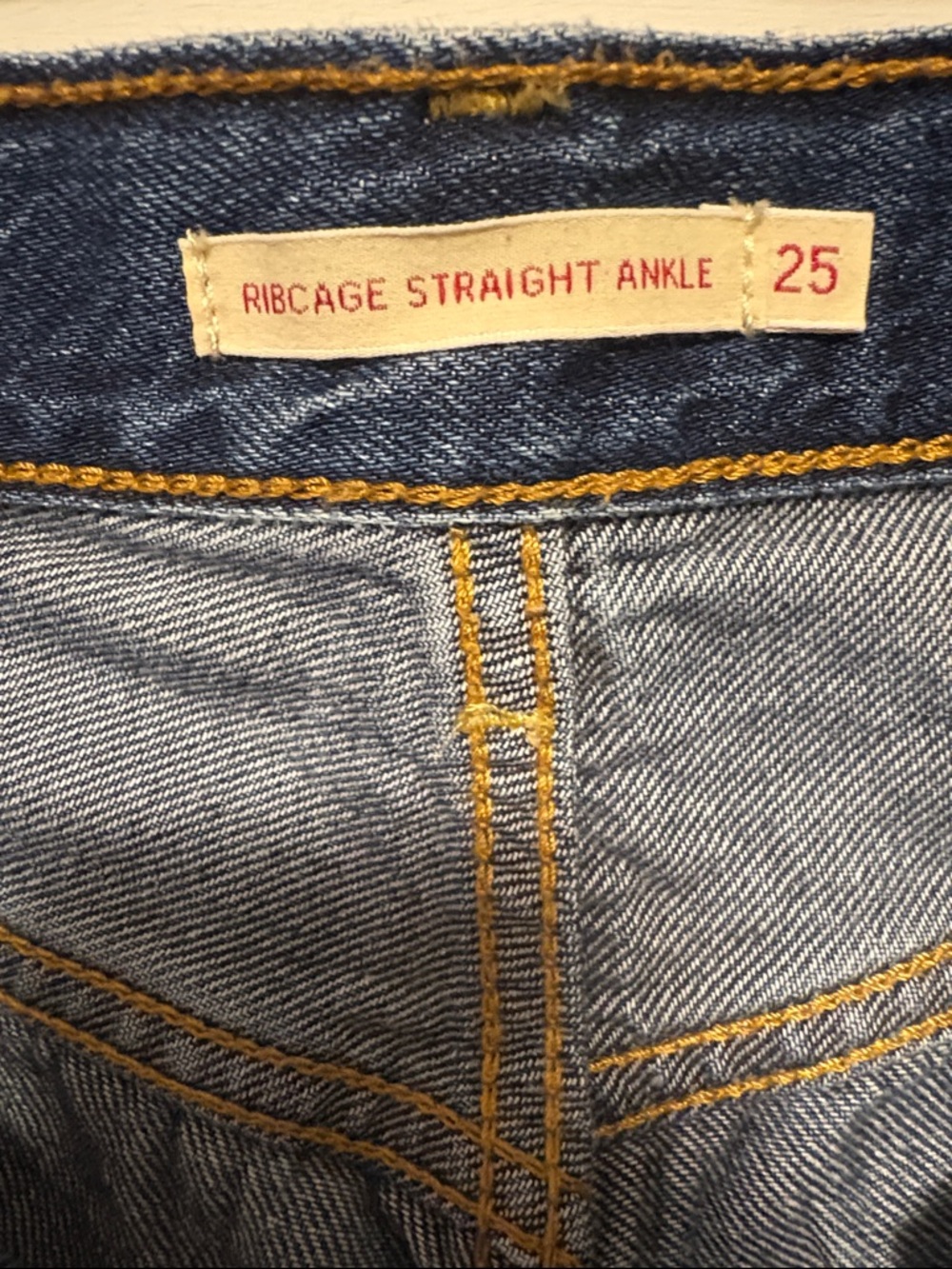 LEVI’S Ribcage Straight Ankle Jeans - Picture 6 of 11